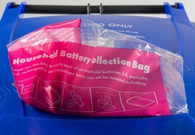 Photo of battery recycling bag
